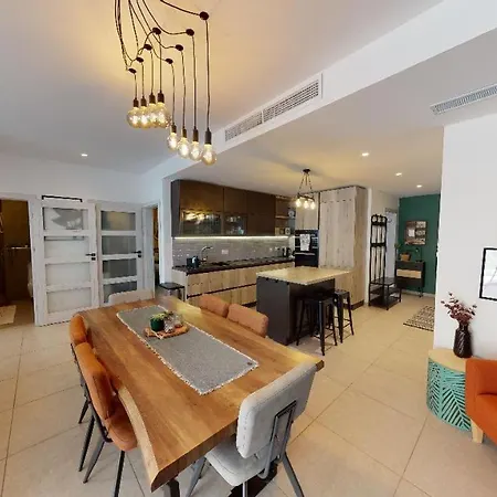 Newly Finished 3 Bedroom Close To The Beach- Bahar Ic Caghaq